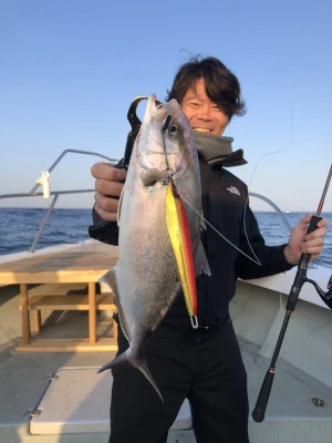 ARCADIA SALTWATER SERVICEの2025年4月5日(土)1枚目の写真
