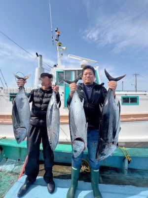 fishing boat 界 kaiの2025年4月8日(火)1枚目の写真