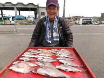 奥村釣船の2025年4月11日(金)1枚目の写真