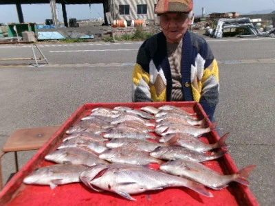 奥村釣船の2025年4月14日(月)2枚目の写真