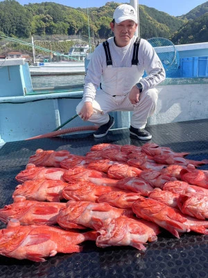 釣り船　由乃丸の2025年4月26日(土)2枚目の写真