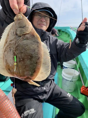 遊漁船 久丸の2025年4月12日(土)4枚目の写真