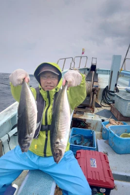 釣り船 秀進丸の2025年5月1日(木)3枚目の写真