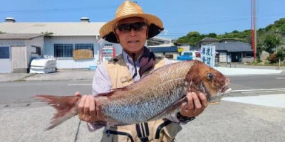 瀬渡し 浜栄丸の2025年5月13日(火)4枚目の写真
