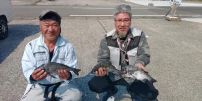 瀬渡し 浜栄丸の2025年5月13日(火)5枚目の写真