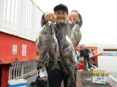 尼崎市立魚つり公園の2025年5月16日(金)1枚目の写真