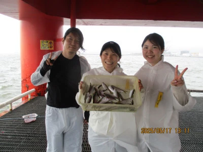 尼崎市立魚つり公園の2025年5月17日(土)1枚目の写真