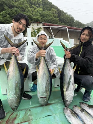 安延遊漁　建鳳丸の2025年5月21日(水)3枚目の写真