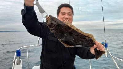 遊漁船 サザンブルーの2025年6月1日(日)3枚目の写真