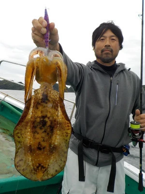 釣り船 久勝丸の2025年5月31日(土)3枚目の写真