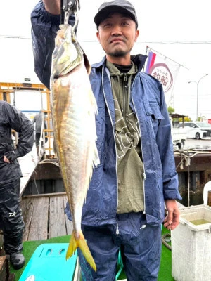 泉佐野マリンライフ（仁王丸・宝来丸・黒潮丸）の2025年6月9日(月)1枚目の写真