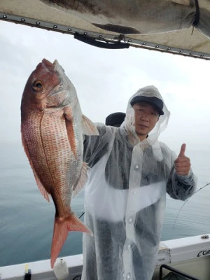 遊漁船　ニライカナイの2025年6月10日(火)2枚目の写真
