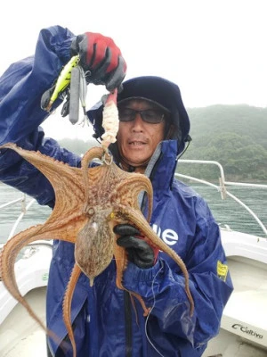 遊漁船　ニライカナイの2025年6月11日(水)4枚目の写真