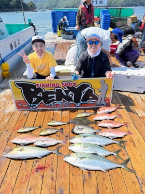 海上釣堀 辨屋の2025年6月18日(水)4枚目の写真