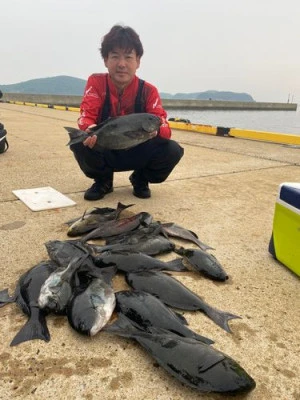 丸銀釣りセンターの2025年6月8日(日)2枚目の写真