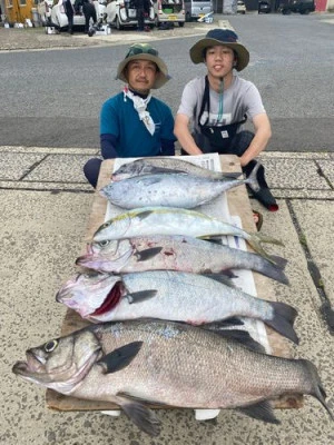 丸銀釣りセンターの2025年6月13日(金)2枚目の写真