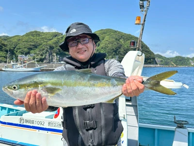渡船民宿倉の下の2025年6月19日(木)1枚目の写真