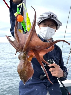 泉佐野マリンライフ（仁王丸・宝来丸・黒潮丸）の2025年6月17日(火)3枚目の写真
