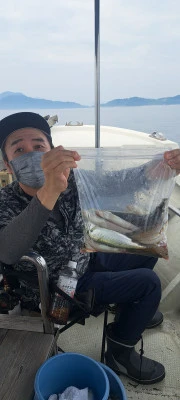 釣り船くわだの2025年6月21日(土)4枚目の写真