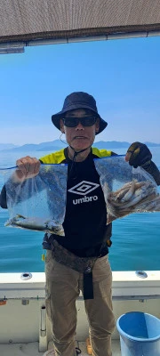 釣り船くわだの2025年6月25日(水)5枚目の写真