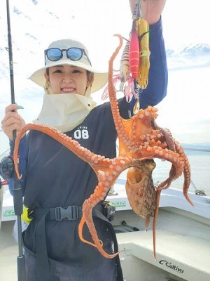 遊漁船　ニライカナイの2025年6月18日(水)1枚目の写真