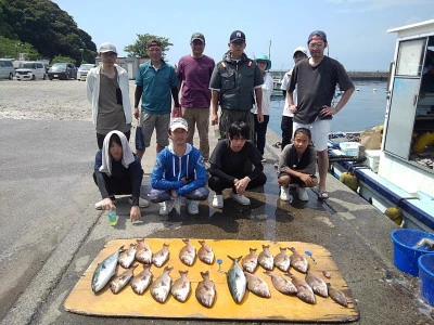 海上つり堀まるやの2025年7月5日(土)1枚目の写真
