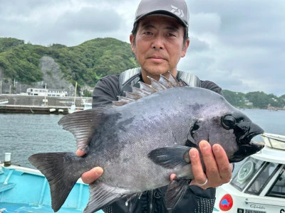 渡船民宿倉の下の2025年7月1日(火)1枚目の写真