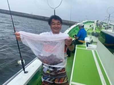三喜丸釣船店の2025年7月15日(火)2枚目の写真