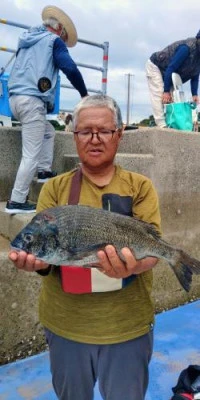 瀬渡し 浜栄丸の2025年7月13日(日)1枚目の写真