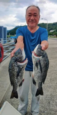 瀬渡し 浜栄丸の2025年7月16日(水)1枚目の写真