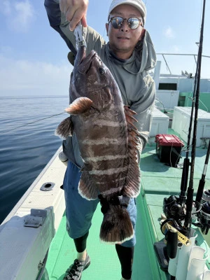 安延遊漁　建鳳丸の2025年8月16日(土)2枚目の写真