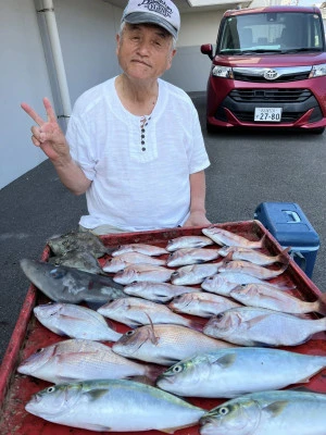 奥村釣船の2025年8月28日(木)2枚目の写真