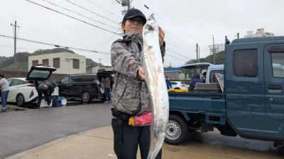優誠丸の2025年10月11日(土)3枚目の写真