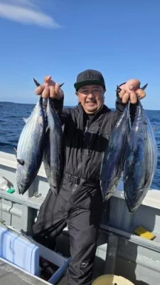 信栄丸の2025年10月18日(土)4枚目の写真