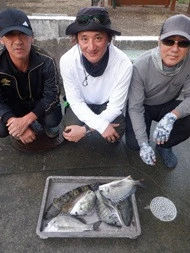 村櫛フィッシング沖の2025年10月17日(金)1枚目の写真