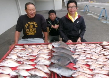 奥村釣船の2025年10月21日(火)2枚目の写真