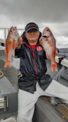 信栄丸の2025年10月25日(土)2枚目の写真