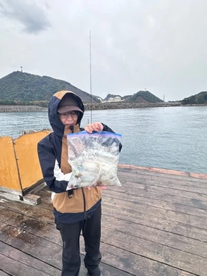 あみや渡船の2025年10月31日(金)1枚目の写真