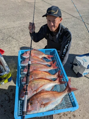 共栄丸の2025年11月10日(月)4枚目の写真