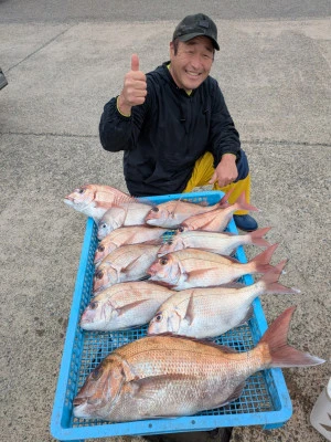 共栄丸の2025年11月11日(火)4枚目の写真