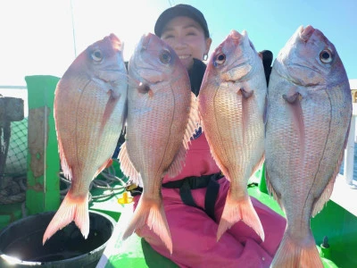 弘漁丸の2025年11月12日(水)1枚目の写真