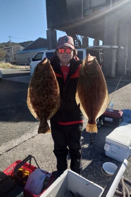 釣り船 秀進丸の2025年11月18日(火)4枚目の写真