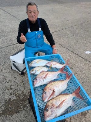 共栄丸の2025年11月18日(火)3枚目の写真