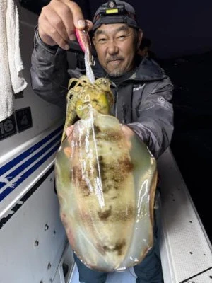 菜々海IIの2025年11月28日(金)5枚目の写真