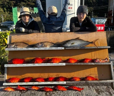 愛晃丸フィッシングの2025年11月29日(土)3枚目の写真