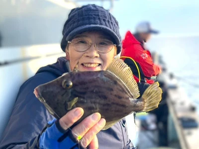 泉佐野マリンライフ（仁王丸・宝来丸・黒潮丸）の2025年12月20日(土)1枚目の写真