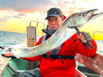 泉佐野マリンライフ（仁王丸・宝来丸・黒潮丸）の2025年12月13日(土)1枚目の写真