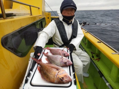 鴨下丸kawanaの2025年12月24日(水)1枚目の写真