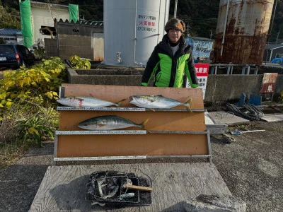 大島フィッシングの2025年12月31日(水)4枚目の写真