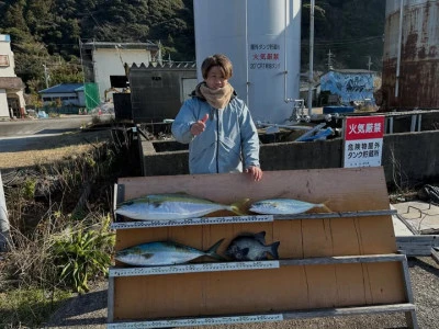 大島フィッシングの2026年1月4日(日)3枚目の写真